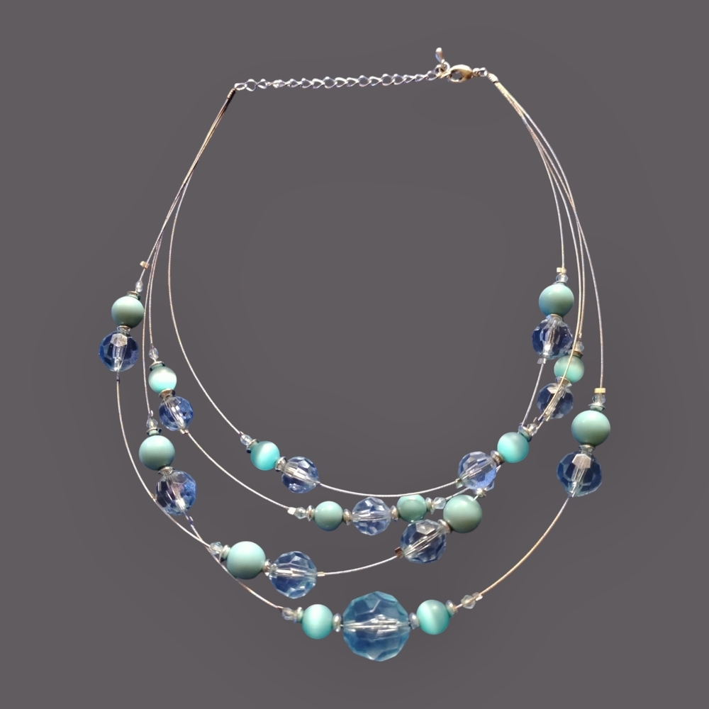 Elegant Blue and Green Beaded Necklace